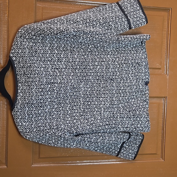 Dana Buchman-Blk/gray/white tweed short jkt. Sz 10. - Picture 9 of 9